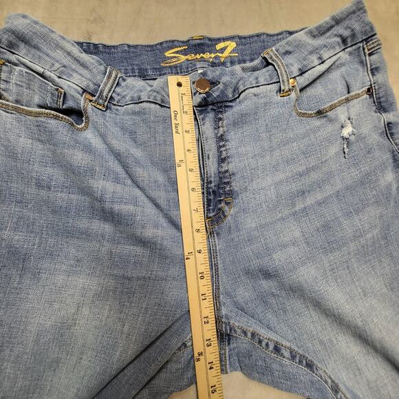 Seven7 Jeans Womens 20W Light Wash Tummyless High Rise Flare Distressed Stretch - Picture 7 of 10